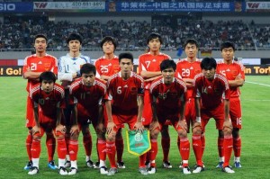  朗斯门将超神表现扑点助球队零封梅斯  